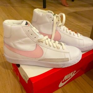 Brand New Nike Blazers! Brand NEW 6.5 Women’s.